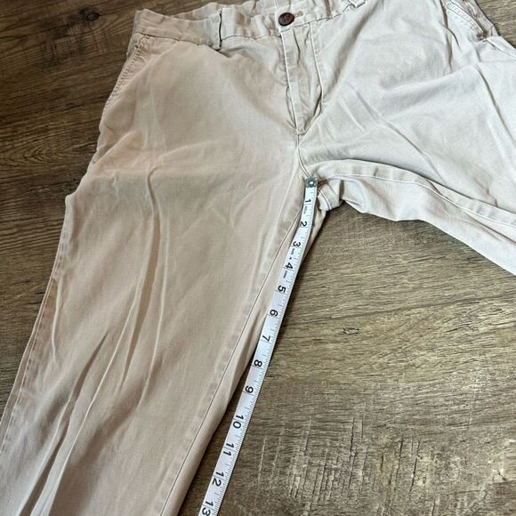 Vineyard Vines Breaker Pants in Khaki Tan Size: 34W x 34L - Picture 6 of 10